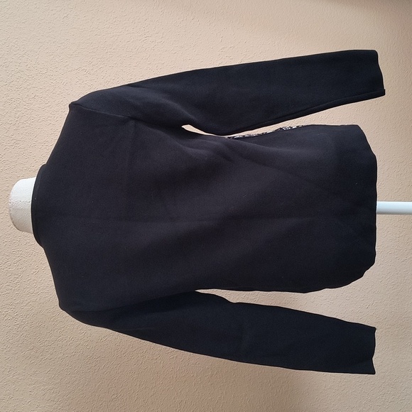 Chico's Black, White and Tan Weave One Button Closure Cardigan Sweater. … - Picture 3 of 8